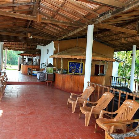 Darwins Beach Resort Tangalle Bagian luar foto