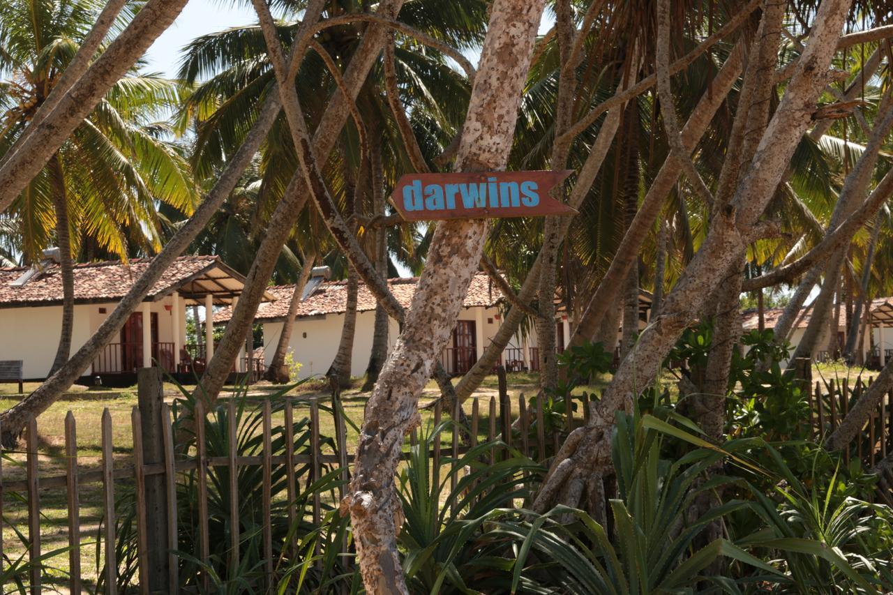 Darwins Beach Resort Tangalle Bagian luar foto
